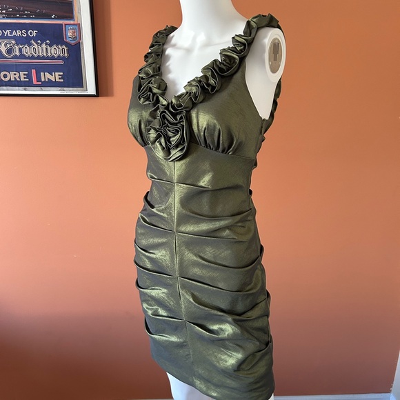 HAILEY shiny moss green mini/prom/cocktail dress - Picture 5 of 9